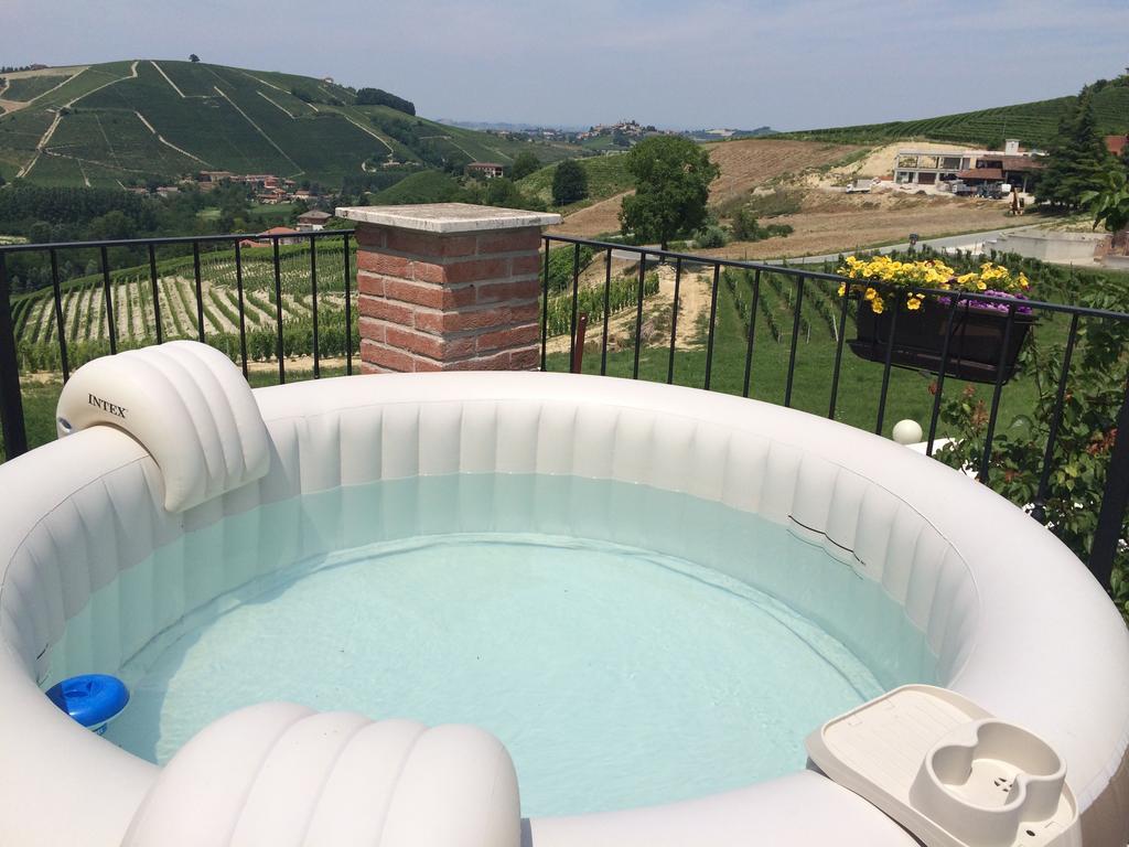Bed and Breakfast La Terrazza Del Barbaresco Neviglie Екстер'єр фото