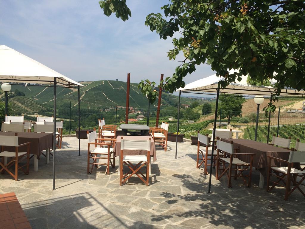 Bed and Breakfast La Terrazza Del Barbaresco Neviglie Екстер'єр фото