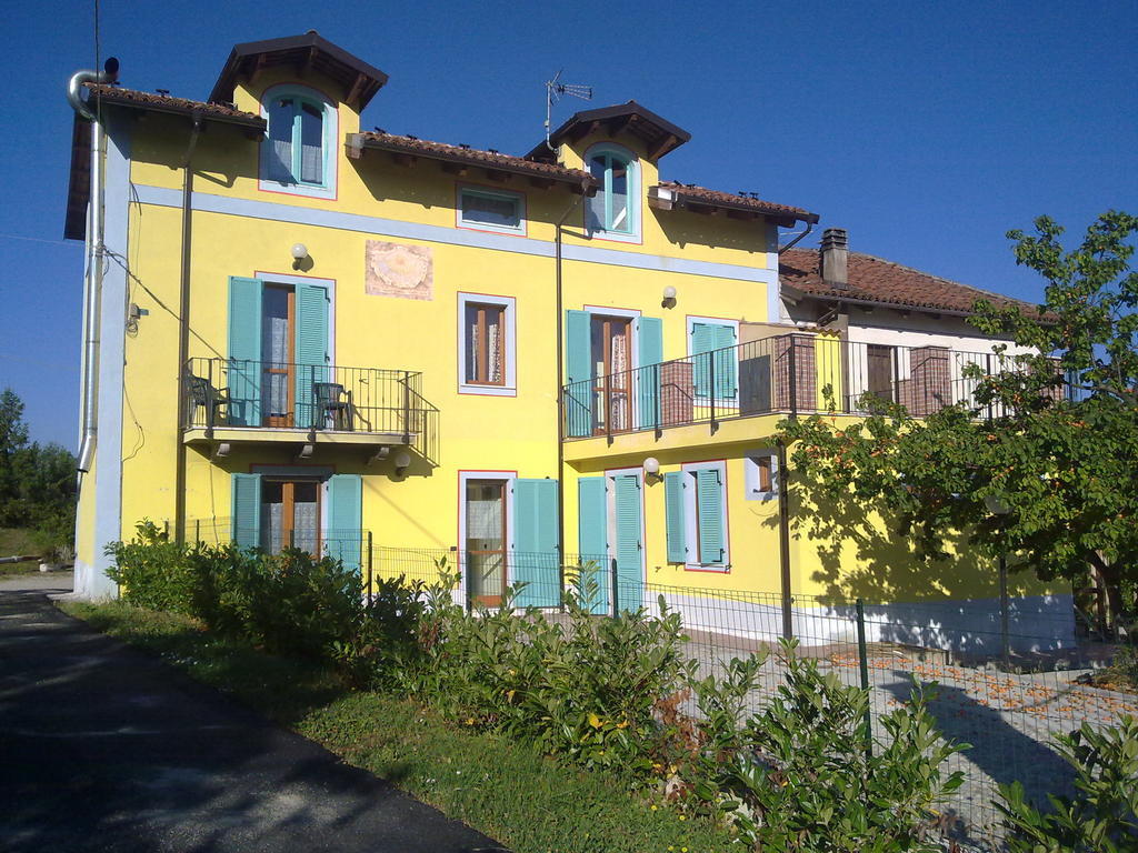 Bed and Breakfast La Terrazza Del Barbaresco Neviglie Екстер'єр фото